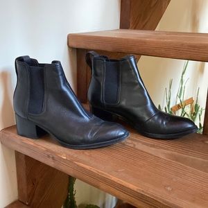 Rag & Bone Black Chelsea Boot size 37